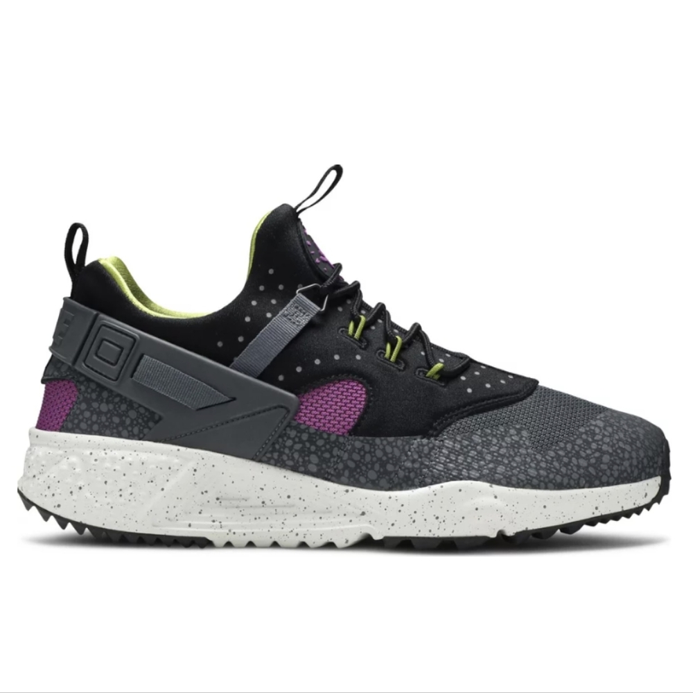Nike Huarache Utility 'Medium Berry' black grey purple green EUC Men's Size 11